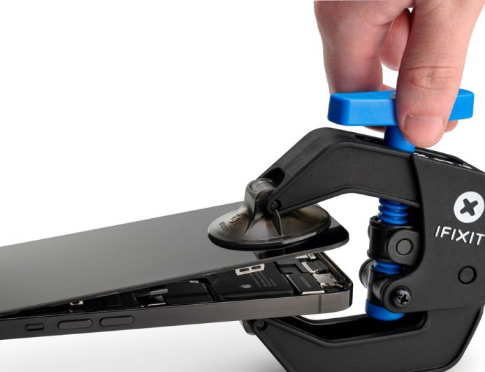 iFixit Put a Chatbot Repair Expert in an App