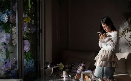 China’s AI Boyfriend Business Is Taking On a Life of Its Own