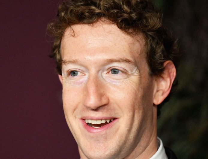 Meta’s New AI Model Gives Mark Zuckerberg a Seat at the Big Kid’s Table