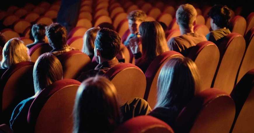 I Watched a 7.5-Hour Movie in Theaters to Confront My Dwindling Attention Span