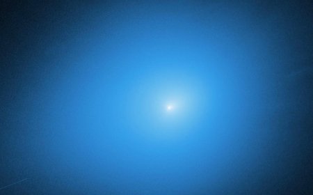 Interstellar comet may be oldest object ever seen in solar system