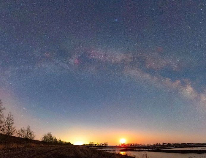 A Source of Mysterious Repeating Radio Signals From Space Has Been Identified